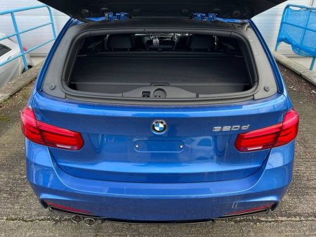 2018 BMW 3 Series 320d M-SPORT COMPETITION TOURING // LEATHER HEATED M-SPORT SEATS // REVERSE CAMERA // NEW 20" M3 COMP ALLOYS €26,900 thumbnail