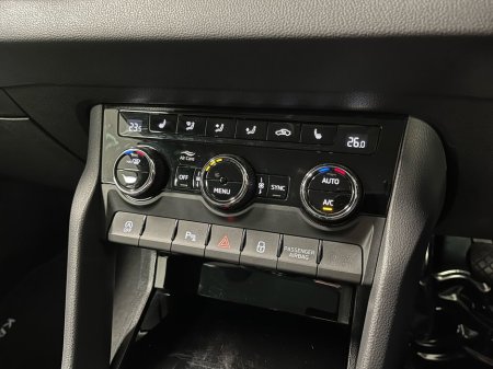 2022 Skoda Karoq - thumbnail 11