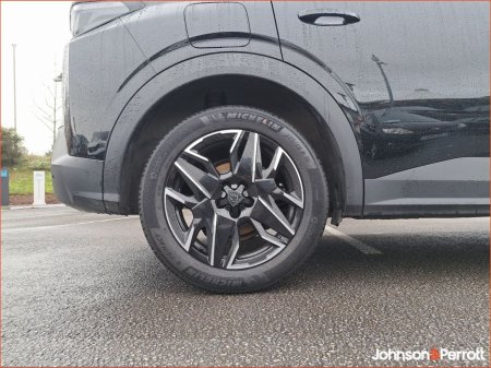 2025 Peugeot 3008 1.2 MHEV 145bhp eDCS6 Allure €40,900 thumbnail