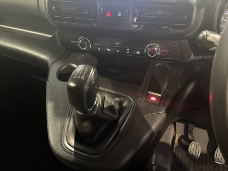 2020 Toyota Proace City Proace CITY (75HP) GX SWB €16,500 thumbnail