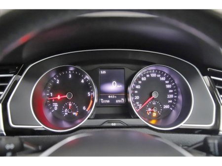 2016 Volkswagen Passat 1.6 TDI COMFORTLINE 120BHP M6F 6SPD €13,890 thumbnail