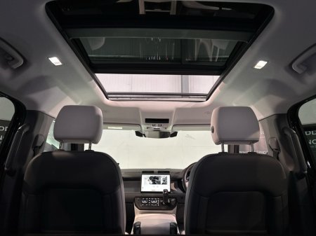 2025 Land Rover Defender 110 D350 DIESEL *N1 Commerical €98,750 thumbnail