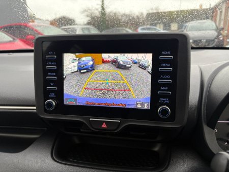 2020 Toyota Yaris  €15,750 thumbnail