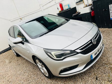 2016 Opel Astra - thumbnail 9