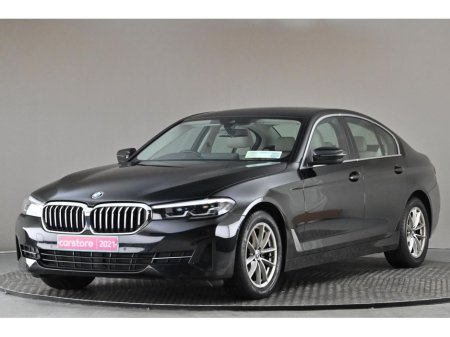 2021 BMW 5 Series - thumbnail 3