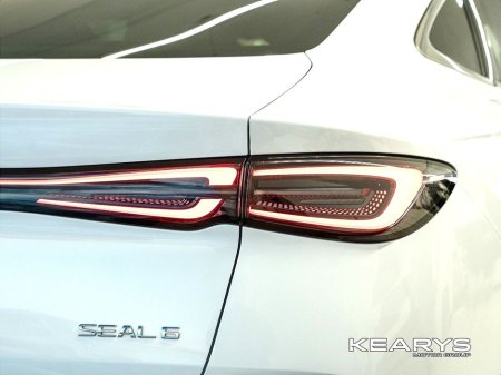 2026 BYD Seal 6 - thumbnail 10