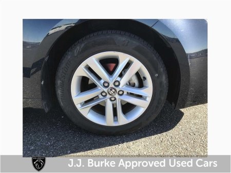 2019 Toyota Corolla - thumbnail 6