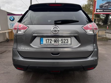 2017 Nissan X-Trail - view 2