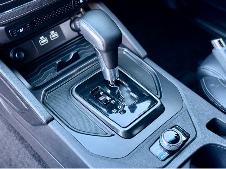 2023 Ssangyong Musso 2.2 DSL AT P/T 4WD 4DR A €33,950 thumbnail