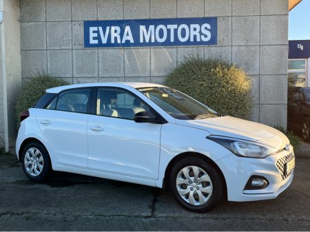 2020 Hyundai i20 ACTIVE CLASSIC 1.2 PETROL €13,950 thumbnail