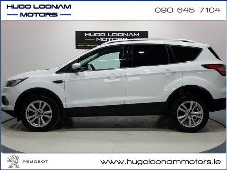 2019 Ford Kuga - view 4