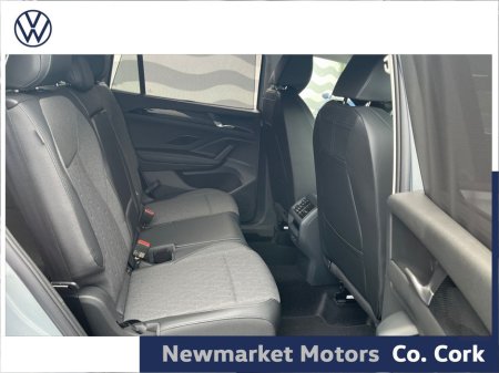 2026 Volkswagen Tayron - view 3