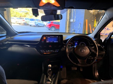 2018 Toyota C-HR - thumbnail 22