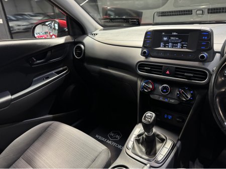 2018 Hyundai Kona 1.0 PETROL COMFORT 5DR €14,950 thumbnail