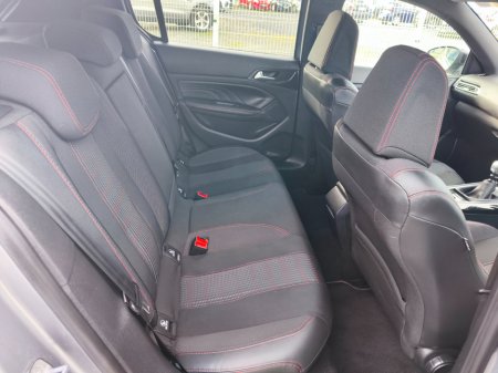 2017 Peugeot 308 - thumbnail 16