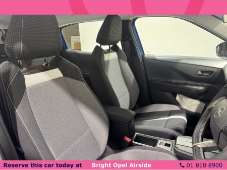 2026 Opel Frontera Elegance 1.2 136Ps €30,950 thumbnail