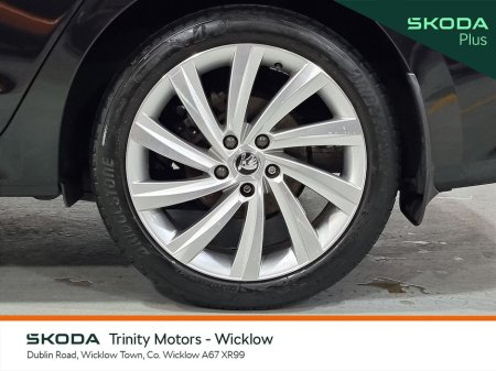 2023 Skoda Octavia - thumbnail 9