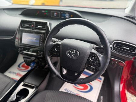2019 Toyota Prius - thumbnail 12