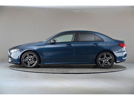 2020 Mercedes-Benz A Class A 180 SALOON *2TONE FULL LEATHER* €28,890 thumbnail