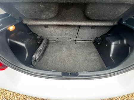 2017 Toyota Yaris ==STUNNING 1.0 LUNA//REVERSING CAMERA//NEW NCT//SERVICED== €10,950 thumbnail