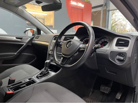2016 Volkswagen Golf €15950 2016 VOLKSWAGEN GOLF 1.2 TSI CONFORTLINE CONNECT 1.2 AUTOMATIC / CRUISE CONTROL / REVERSE CAMERA €15,950 thumbnail