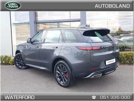 2024 Land Rover Range Rover Sport * 5 years or 150,000 KM Warranty * 3.0 PHEV P460e Dynamic SE - Sliding Pan Roof, Cold Climate Pack, Electric Deployable Towbar €102,995