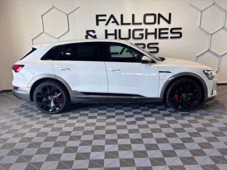 2022 Audi e-tron TECHNIK 55 QUATTRO 95KwH BATTERY // UPGRADED ALLOYS €35,950 thumbnail