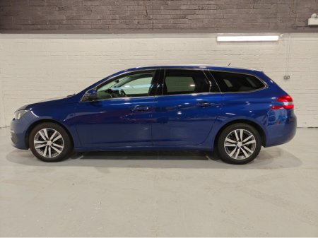 2017 Peugeot 308 1.6 HDI AUTOMATIC €12,995 thumbnail
