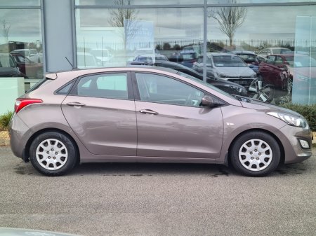 2013 Hyundai i30 - thumbnail 3