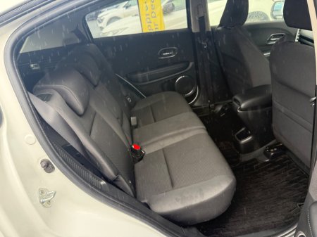 2019 Honda Vezel  €18,990 thumbnail