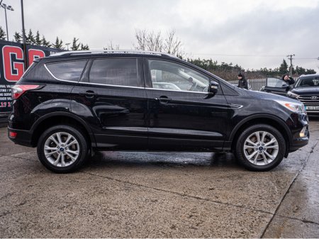 2017 Ford Kuga 2017 Kuga 1.5d TITANIUM/High spec/Warranty €13,888 thumbnail