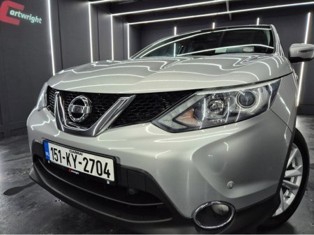 2015 Nissan Qashqai - thumbnail 2