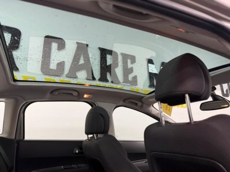 2016 Peugeot 3008 - thumbnail 12