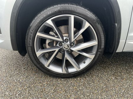 2022 Skoda Kodiaq 2.0 TDI 150HP DSG SportLine 7 Seat €44,900 thumbnail