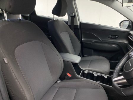 2023 Hyundai Kona - thumbnail 24