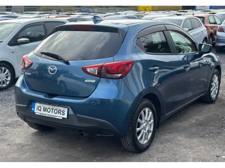 2016 Mazda Demio - thumbnail 11