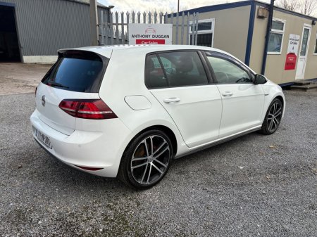2017 Volkswagen Golf 2.0TDI 3DR 184HP GTD €17,995 thumbnail