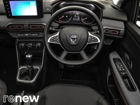 2022 Dacia Sandero Stepway Comfort TCe 90 MY21.5 €16,500 thumbnail