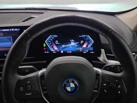 2024 BMW iX1 - thumbnail 9