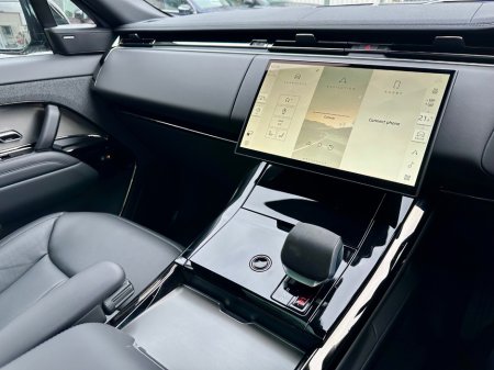 2025 Land Rover Range Rover Sport - thumbnail 17