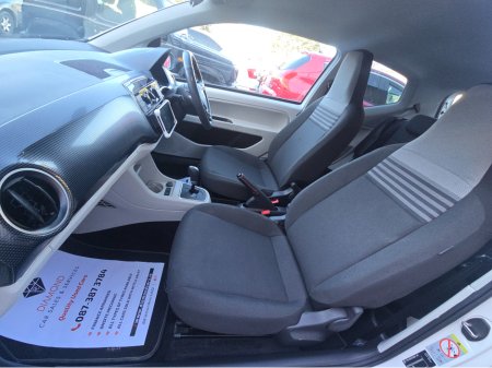 2019 Volkswagen up! DBA-AACHY 3DR €13,950 thumbnail