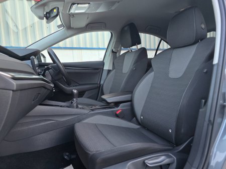 2022 Skoda Octavia - thumbnail 24