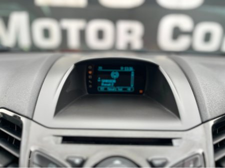 2014 Ford Fiesta - thumbnail 13