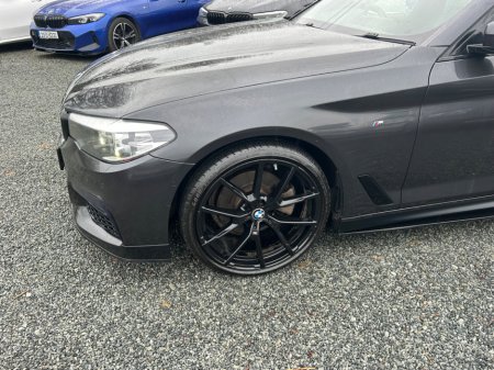 2018 BMW 5 Series - thumbnail 29