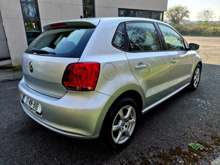 2010 Volkswagen Polo - thumbnail 10