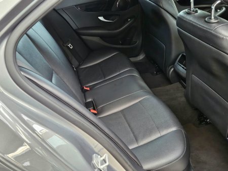 2016 Mercedes-Benz C Class - thumbnail 7