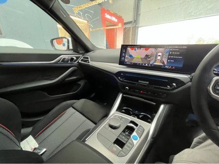 2025 BMW i4 - thumbnail 23