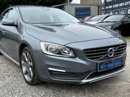 2015 Volvo S60 - thumbnail 10