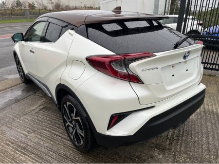 2019 Toyota C-HR 1.8 HYBRID AUTO LOW KM CAR PLAY €21,950 thumbnail
