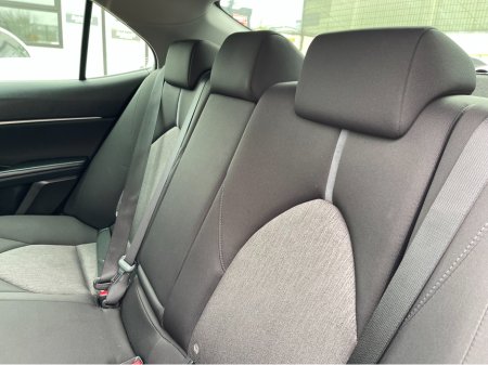 2021 Toyota Camry - thumbnail 11